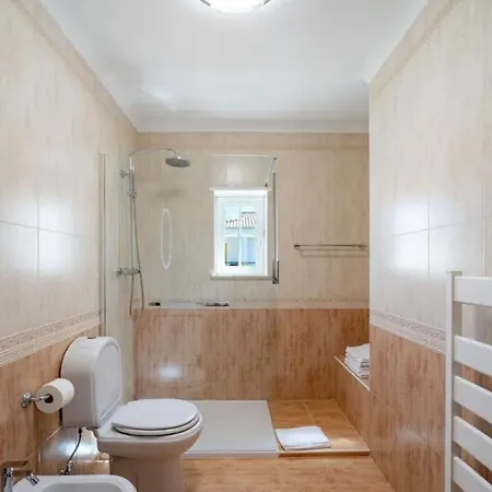 With Pool And Sea Views In Porto De Mos *